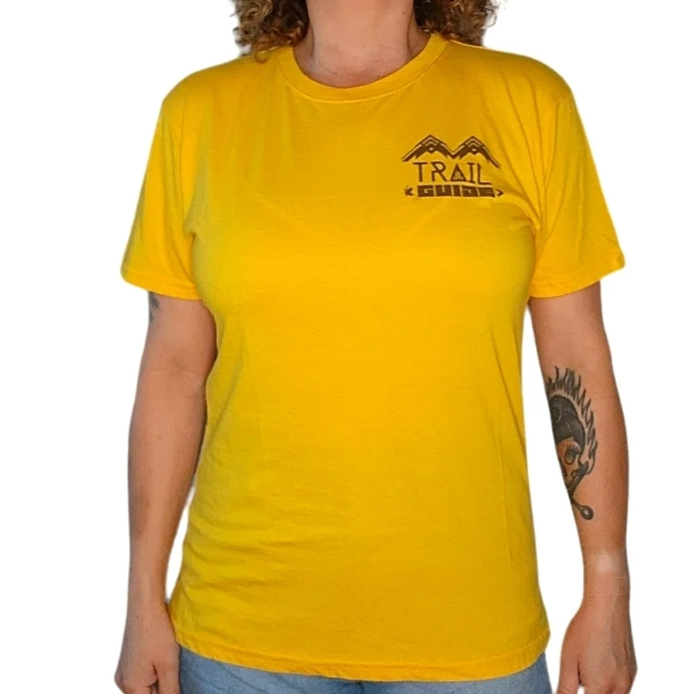 Attic Salt Size Medium Yellow Print Trail Guide Footprints Short Sleeve T-Shirt - Picture 3 of 4